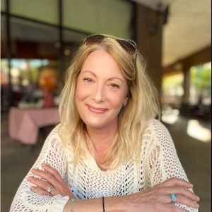 Meet your Posher, Karen